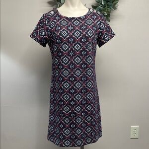 Loft Short Sleeve Medallion Jacquard Shoulder Button Shift Dress Burgundy Navy 4